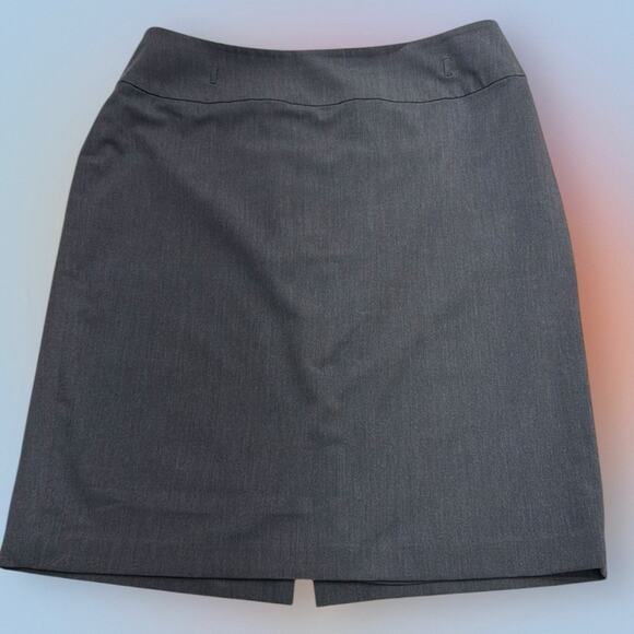 LIZ CLAIBORNE Women’s 12 Gray Skirt - Picture 1 of 3